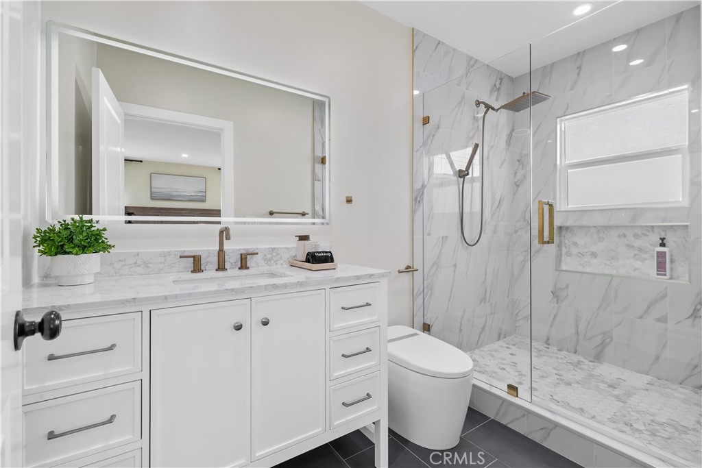 12426 Idaho Avenue Los Angeles, CA 90025 - Photo 26 of 47