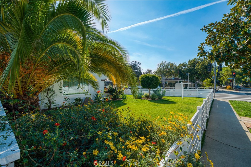 12426 Idaho Avenue Los Angeles, CA 90025 - Photo 30 of 47