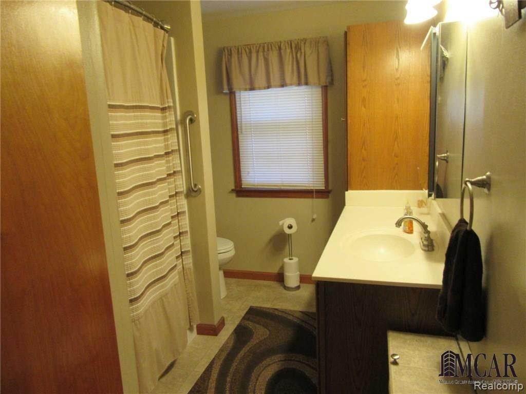 831 East Hurd Road Monroe, MI 48162 - Photo 25 of 34