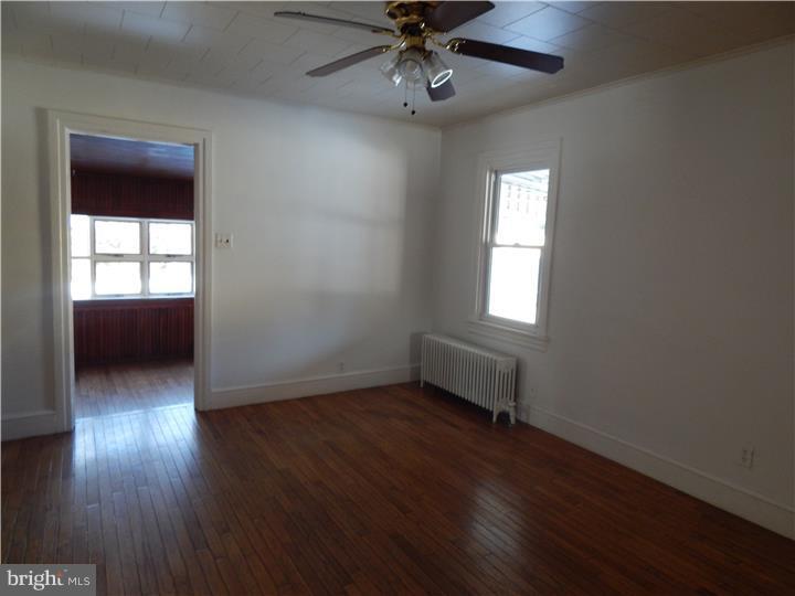 238 Root Avenue Pottstown, PA 19465 - Photo 8 of 12