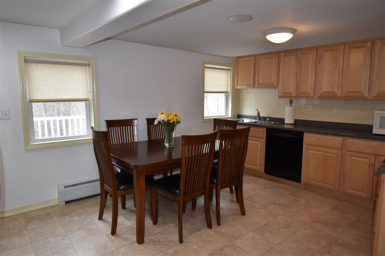 2 Phillips Street Rutland, VT 05701 - Photo 3 of 29