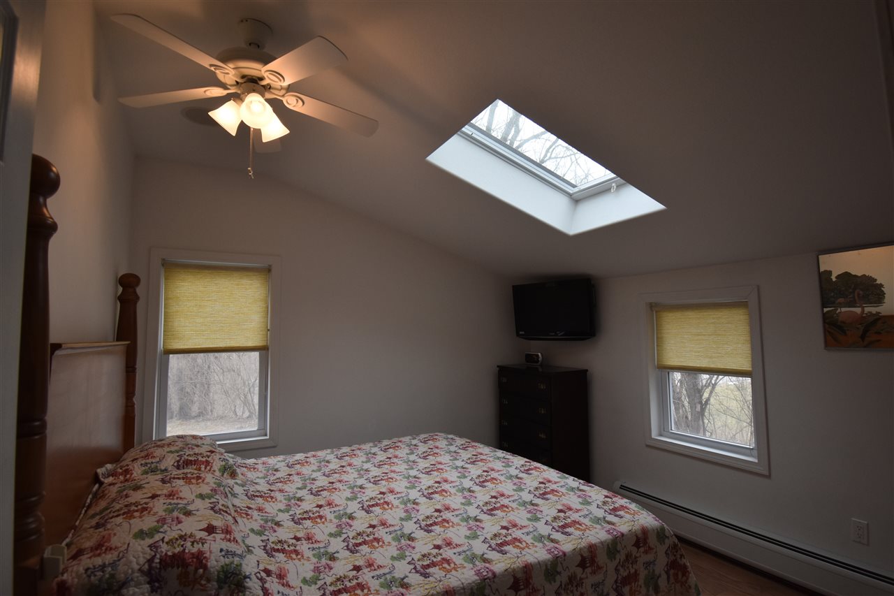 2 Phillips Street Rutland, VT 05701 - Photo 9 of 29