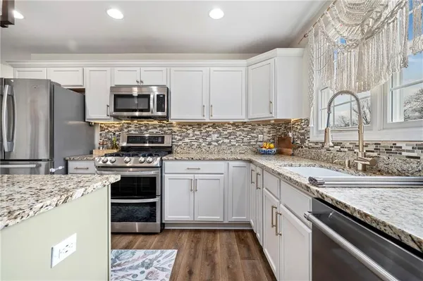 $3,750 | 8025 Jordan Court, Coraopolis, PA 15108