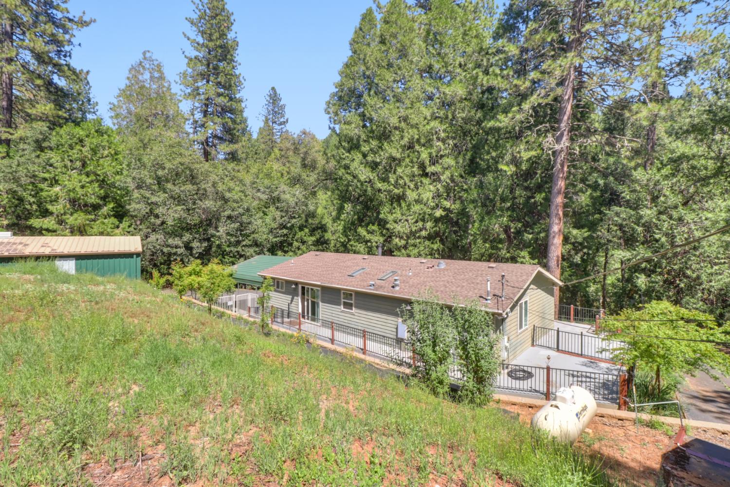 4909 Clear Creek Road Placerville, CA 95667 - Photo 35 of 66