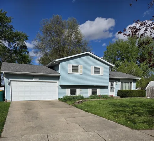 $345,000 | 1002 Loren Drive, Joliet, IL 60431