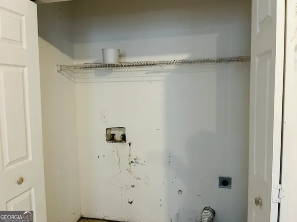 $2,000 | 405 Peeks Crossing Drive, Senoia, GA 30276