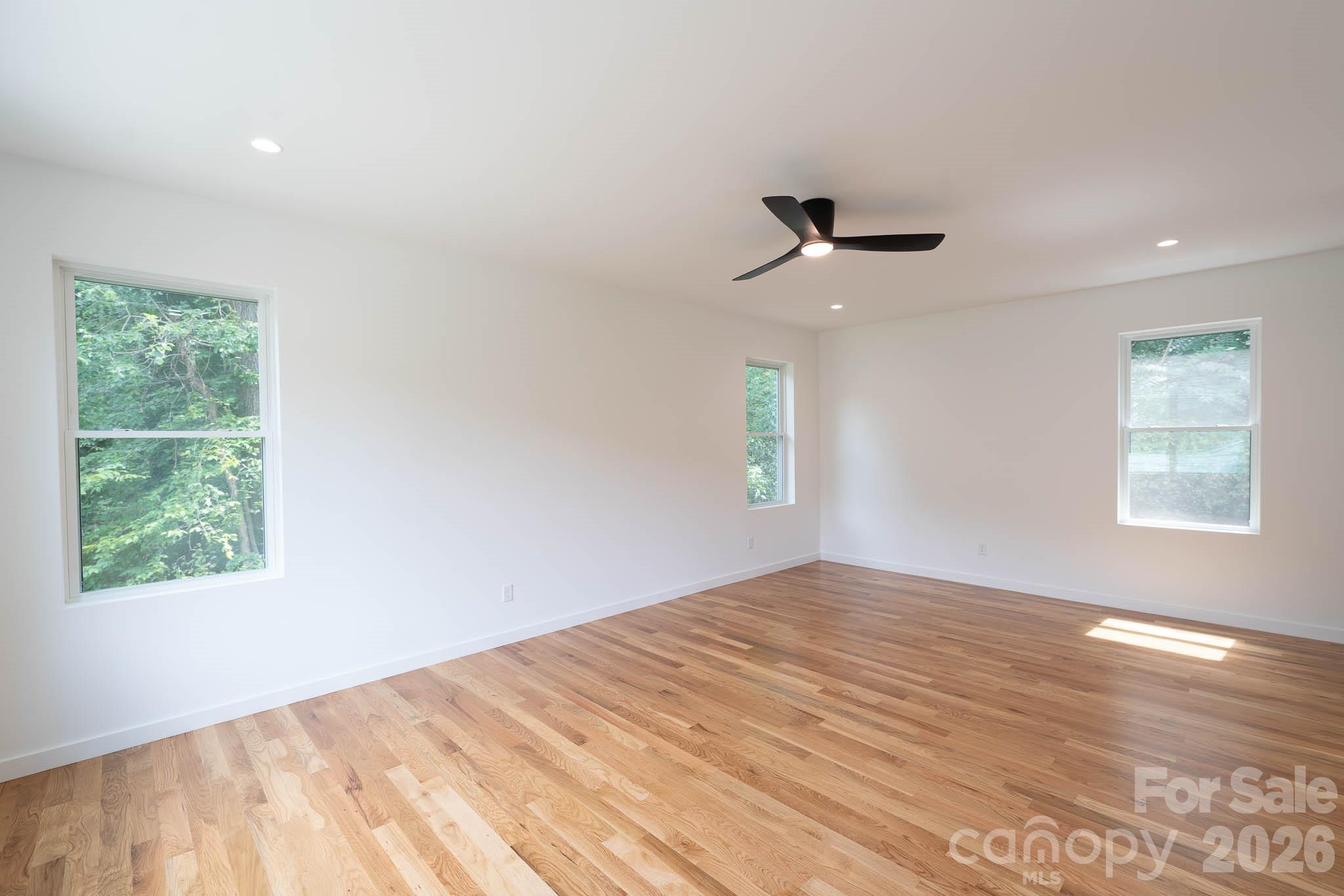 33 Spooks Branch Road Asheville, NC 28804 - Photo 35 of 43 Gallery Image 35