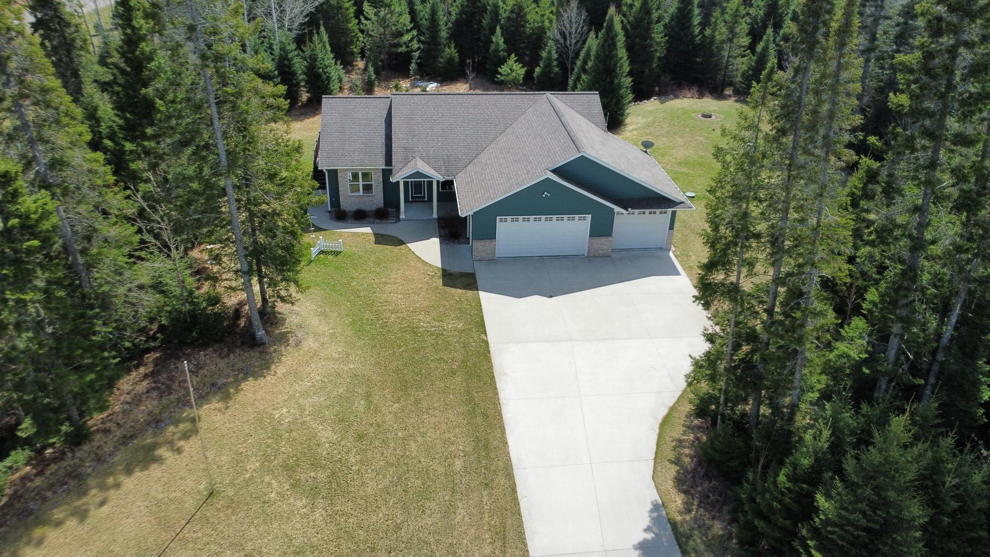 W11299 Brookside Road Antigo, WI 54409 - Photo 4 of 57 Gallery Image 4