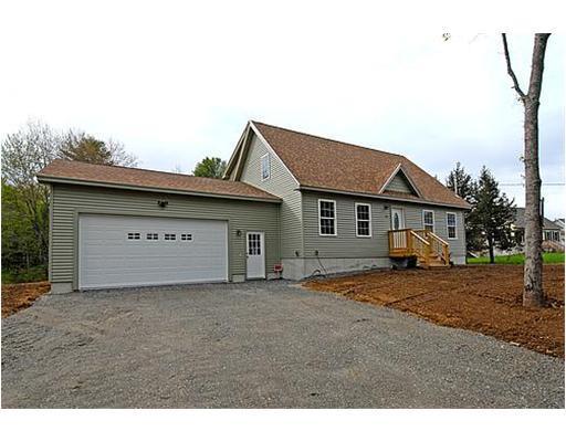183 Loop Road Wells, ME 04090 - Photo 1 of 16 Exterior Front.