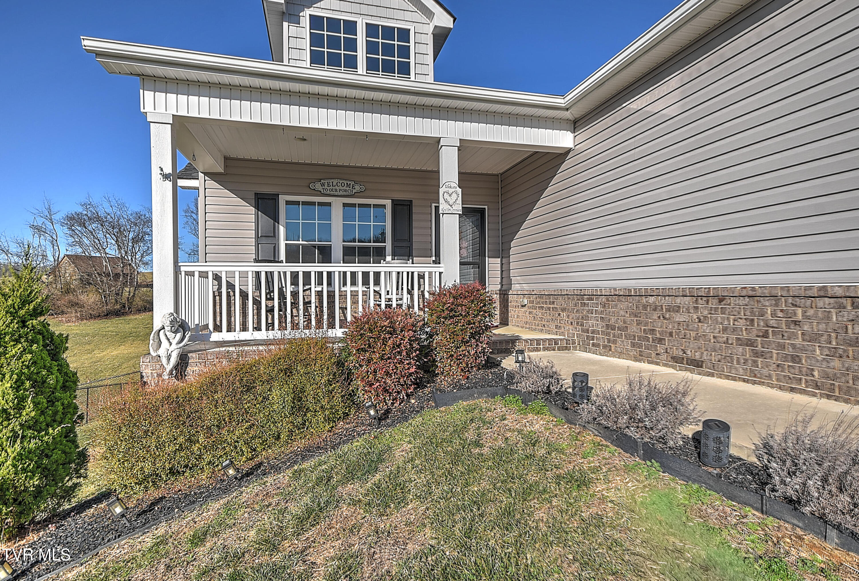 2145 Poplar Ridge Court Piney Flats, TN 37686 - Photo 5 of 55 2145 Poplar Ridge GUnit-7