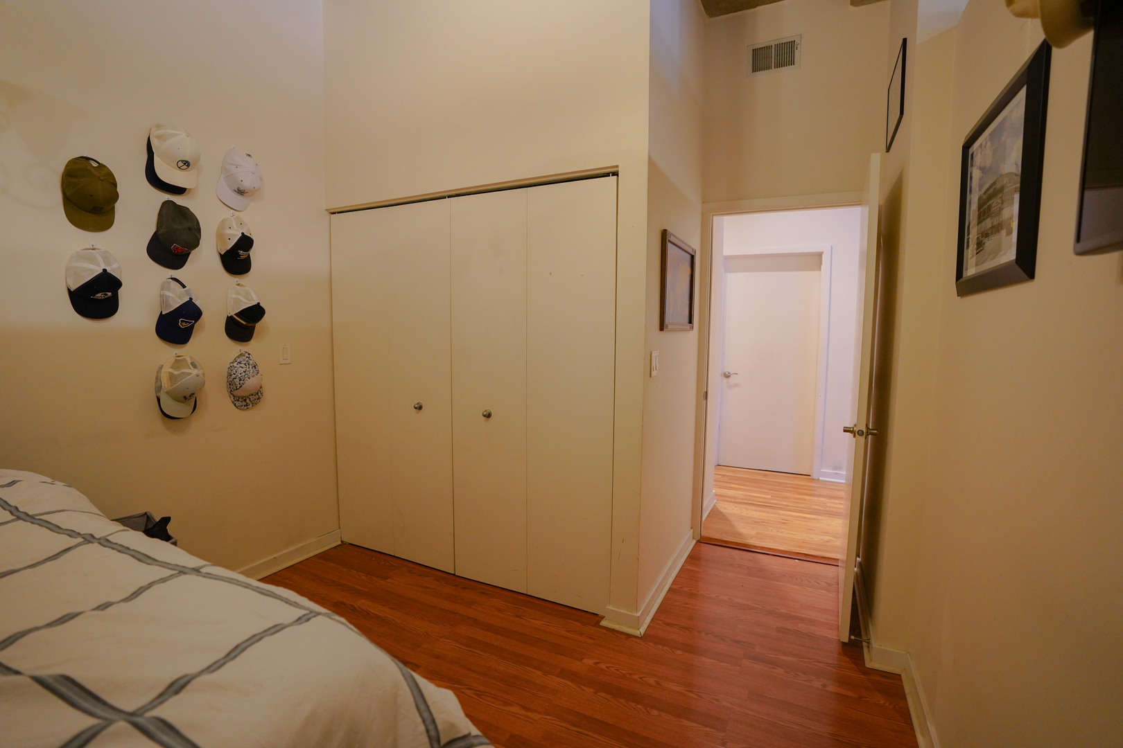 1069 West 14th Place, Unit 303 Chicago, IL 60608 - Photo 10 of 26 a view of bathroom
