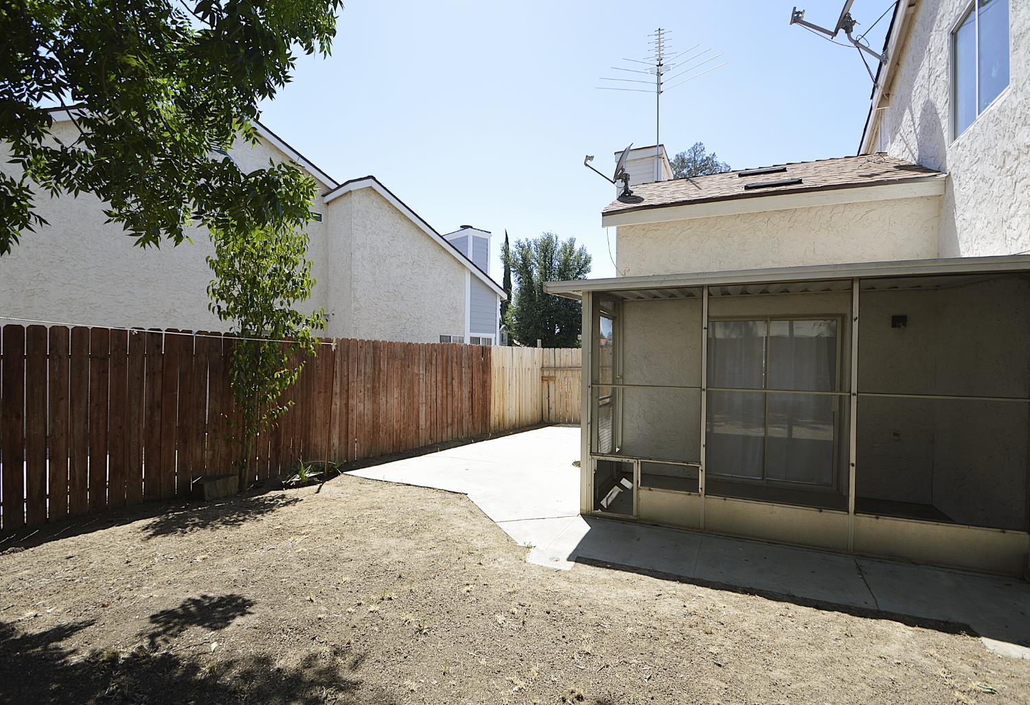 3290 North Rafael Avenue Fresno, CA 93722 - Photo 33 of 34