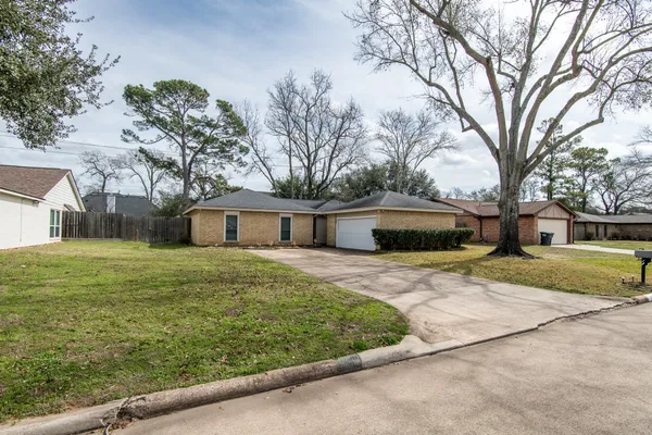 $260,000 | 31322 Alice Lane, Tomball, TX 77375