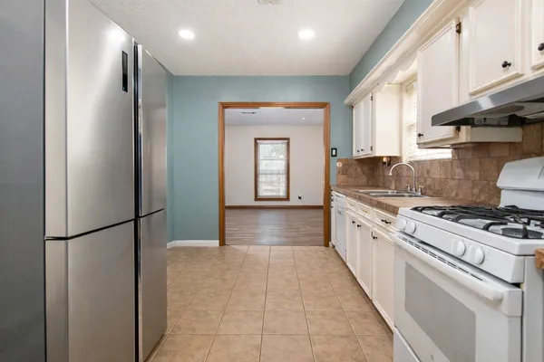 $260,000 | 31322 Alice Lane, Tomball, TX 77375