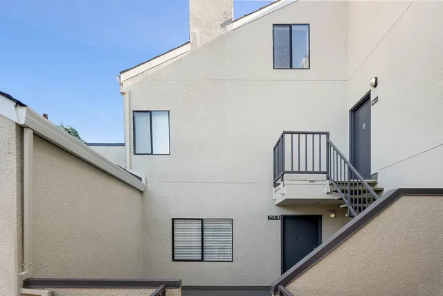 $614,000 | 1 Appian Way, Unit 7138, South San Francisco, CA 94080