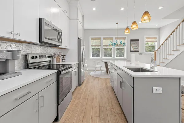 $7,000 | 16 Shem Drive, Mount Pleasant, SC 29464