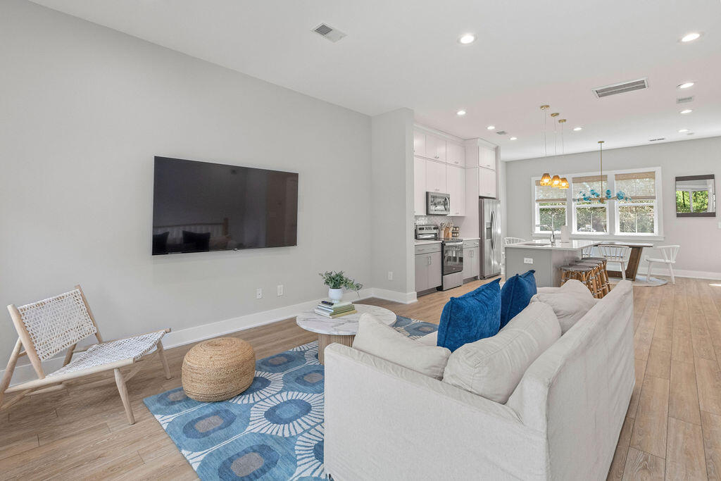 16 Shem Drive Mount Pleasant, SC 29464 - Photo 21 of 58 16ShemDr-CasaVerdeMediaLLC55