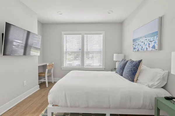 $7,000 | 16 Shem Drive, Mount Pleasant, SC 29464