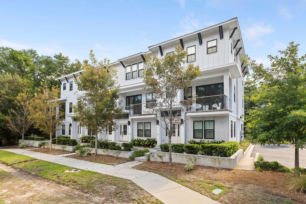 16 Shem Drive Mount Pleasant, SC 29464 - Photo 54 of 58 16ShemDr-CasaVerdeMediaLLC12