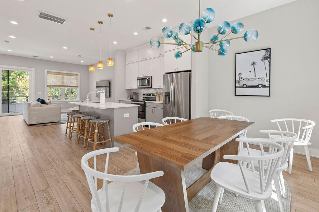 16 Shem Drive Mount Pleasant, SC 29464 - Photo 9 of 58 16ShemDr-CasaVerdeMediaLLC38