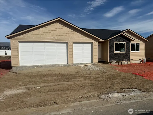 $555,000 | 133 Salmon Drive, Wenatchee, WA 98801