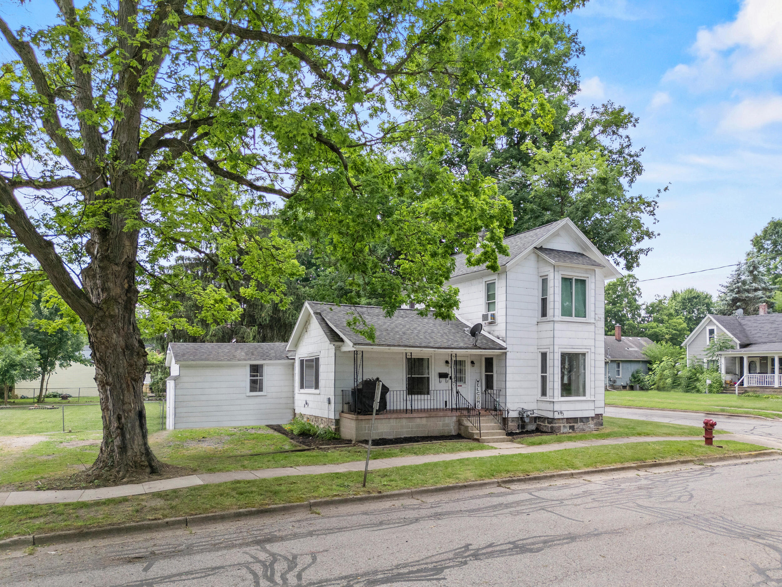 110 Nash Street Sparta, MI 49345 - Photo 3 of 30 3_a-25