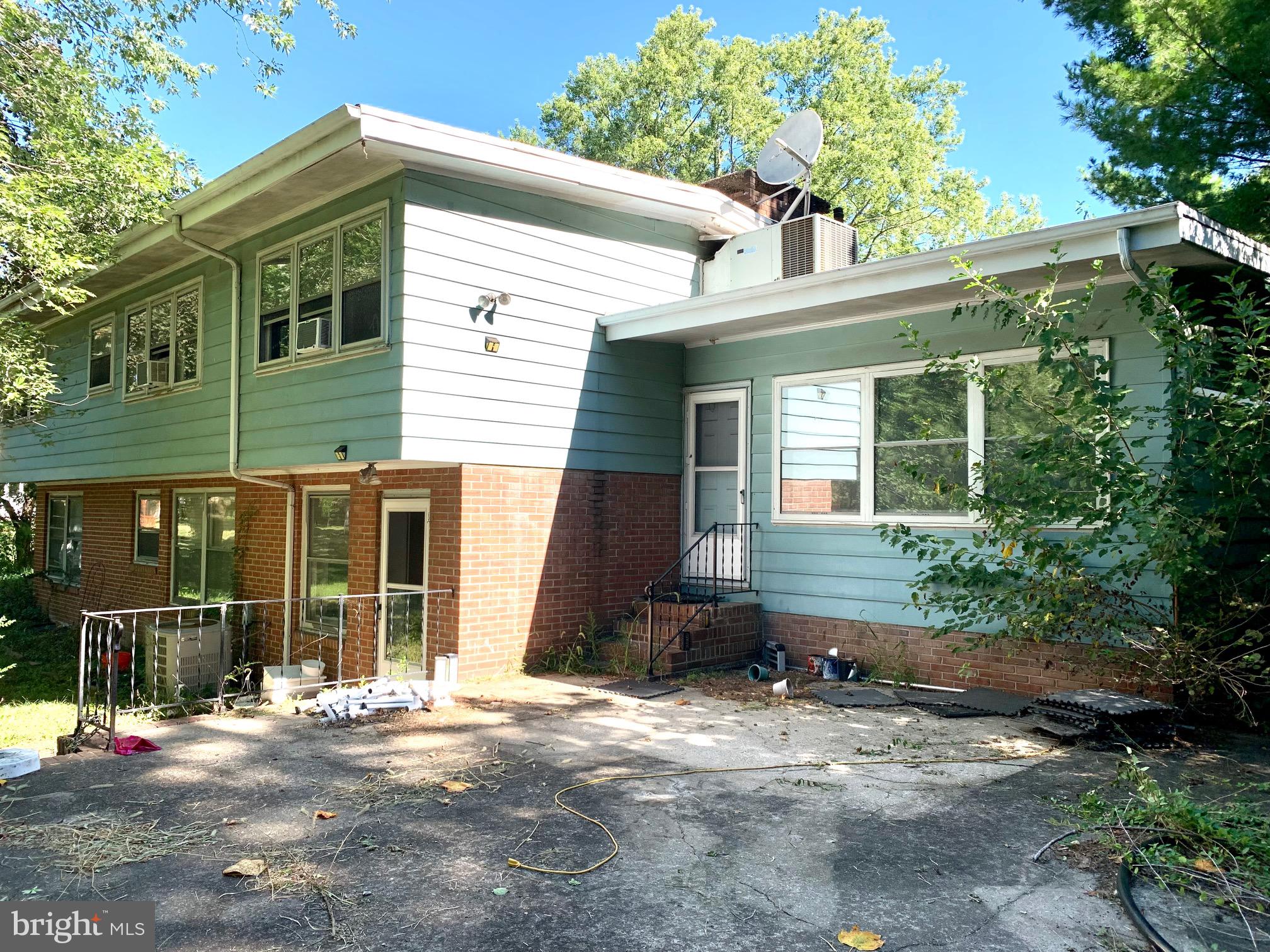 610 Hawks Bridge Road Penns Grove, NJ 08069 - Photo 1 of 13