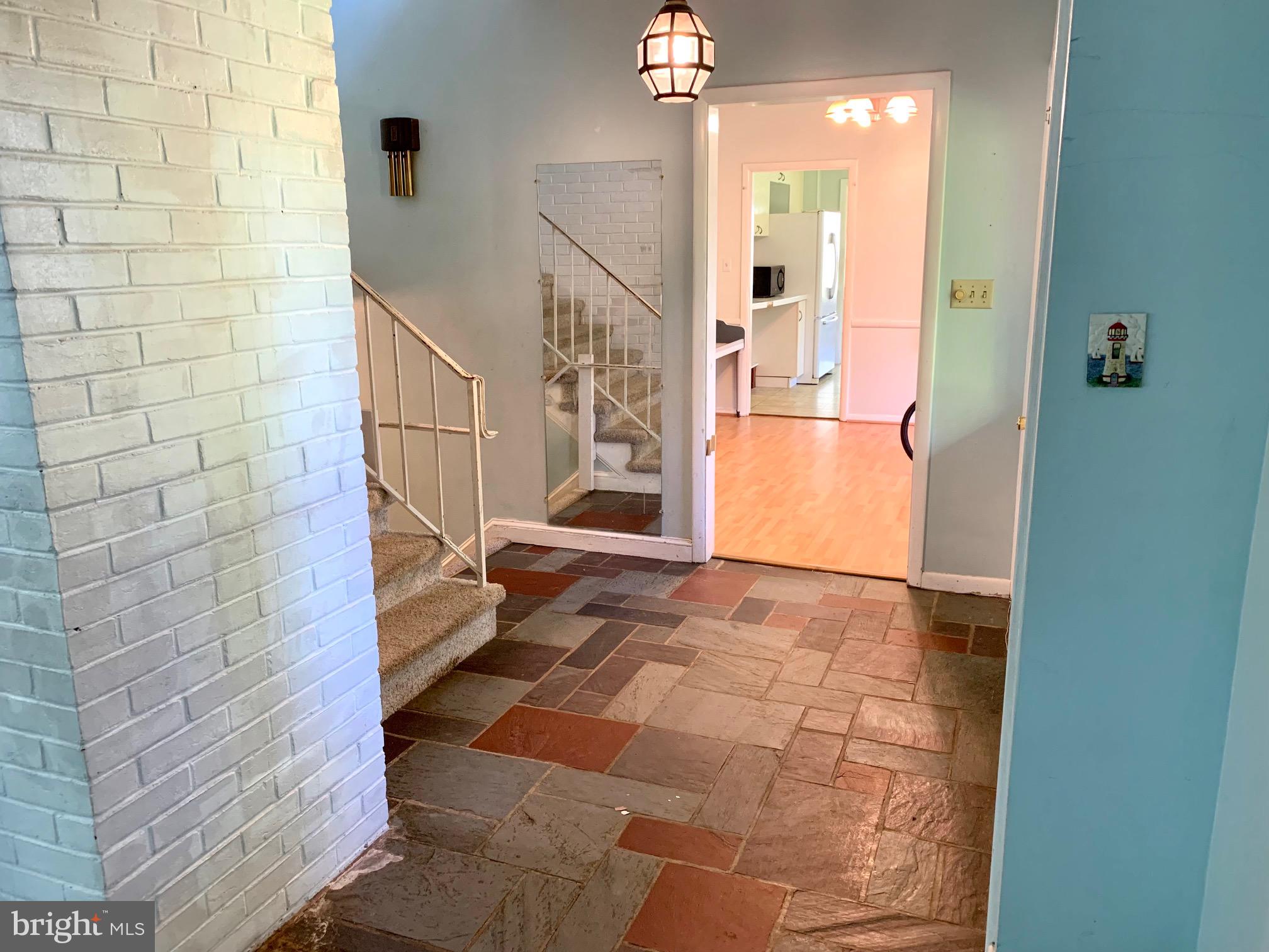 610 Hawks Bridge Road Penns Grove, NJ 08069 - Photo 2 of 13