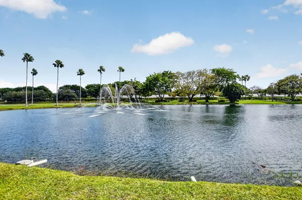 $4,800 | 9708 Erica Court, Boca Raton, FL 33496