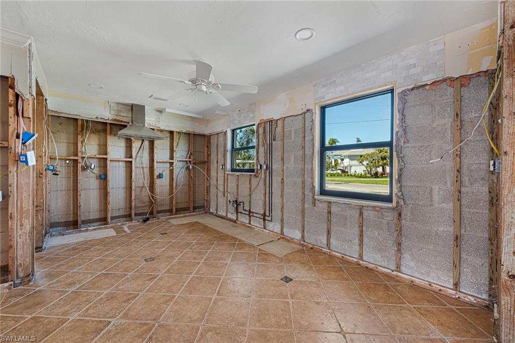 390 Randy Lane Fort Myers Beach, FL 33931 - Photo 6 of 19 a view of an empty room