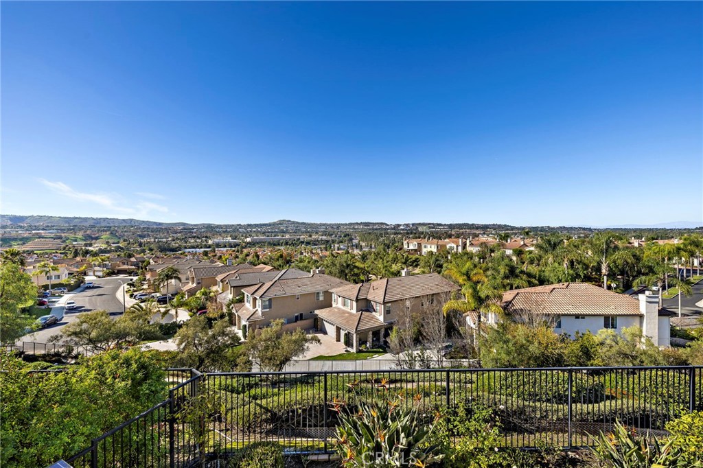 27435 Country Lane Road Laguna Niguel, CA 92677 - Photo 36 of 60