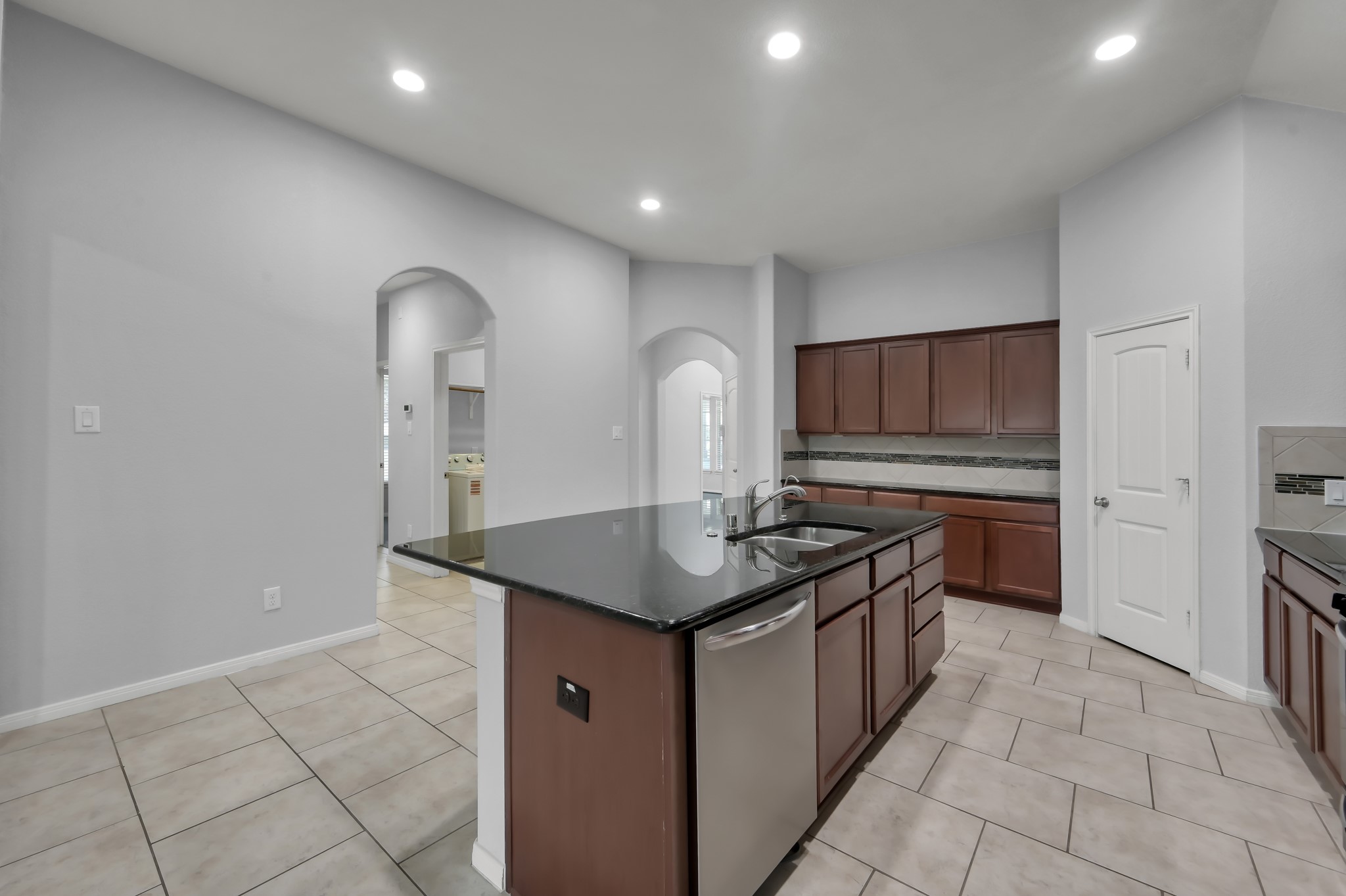 5615 Glenfield Spring Lane Spring, TX 77389 - Photo 15 of 43