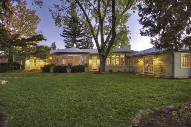 $40,000 | 555 Zinfandel Lane, St. Helena, CA 94574