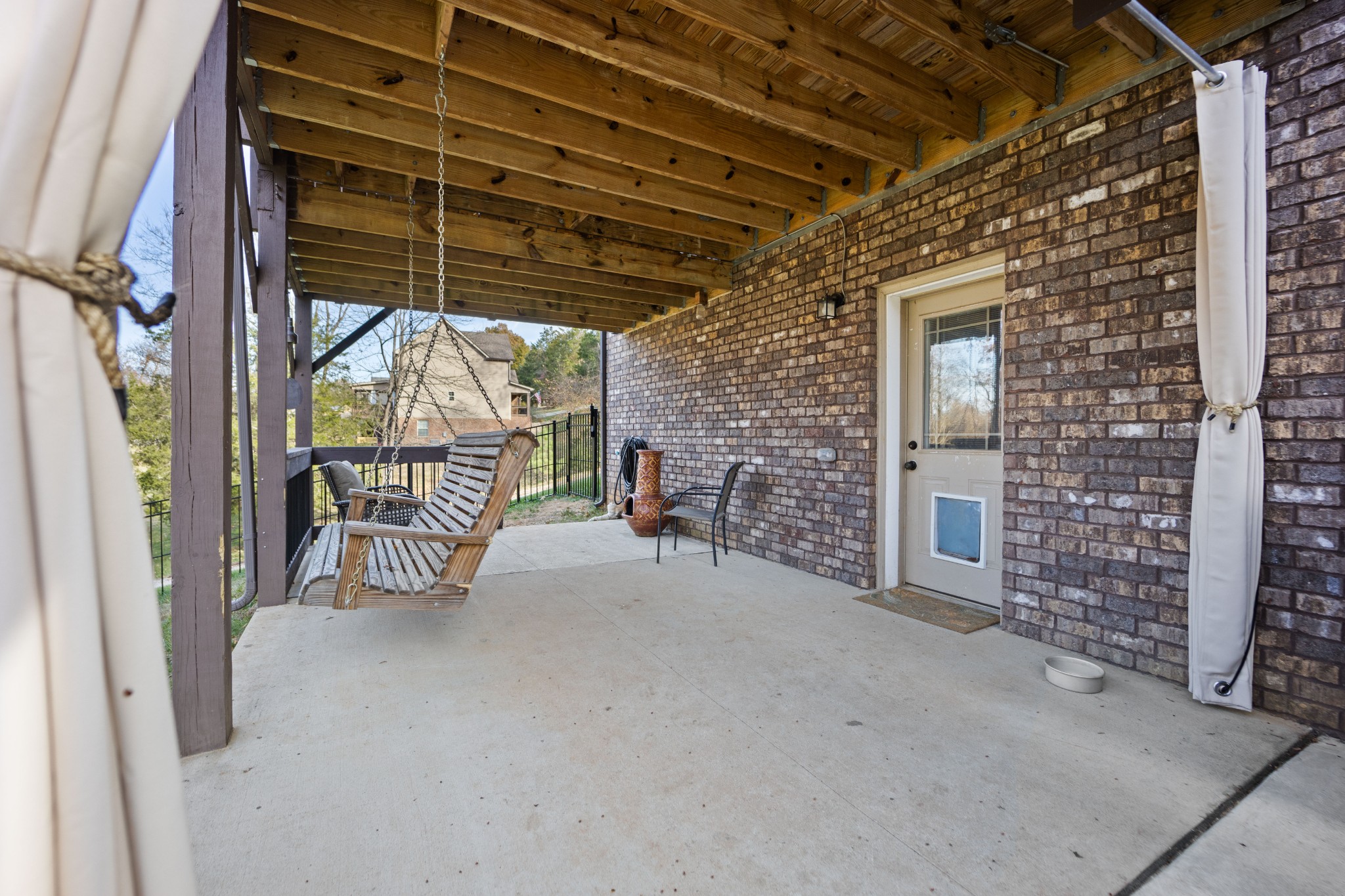 671 Salem Ridge Road Clarksville, TN 37040 - Photo 11 of 44 a view of a room with chairs