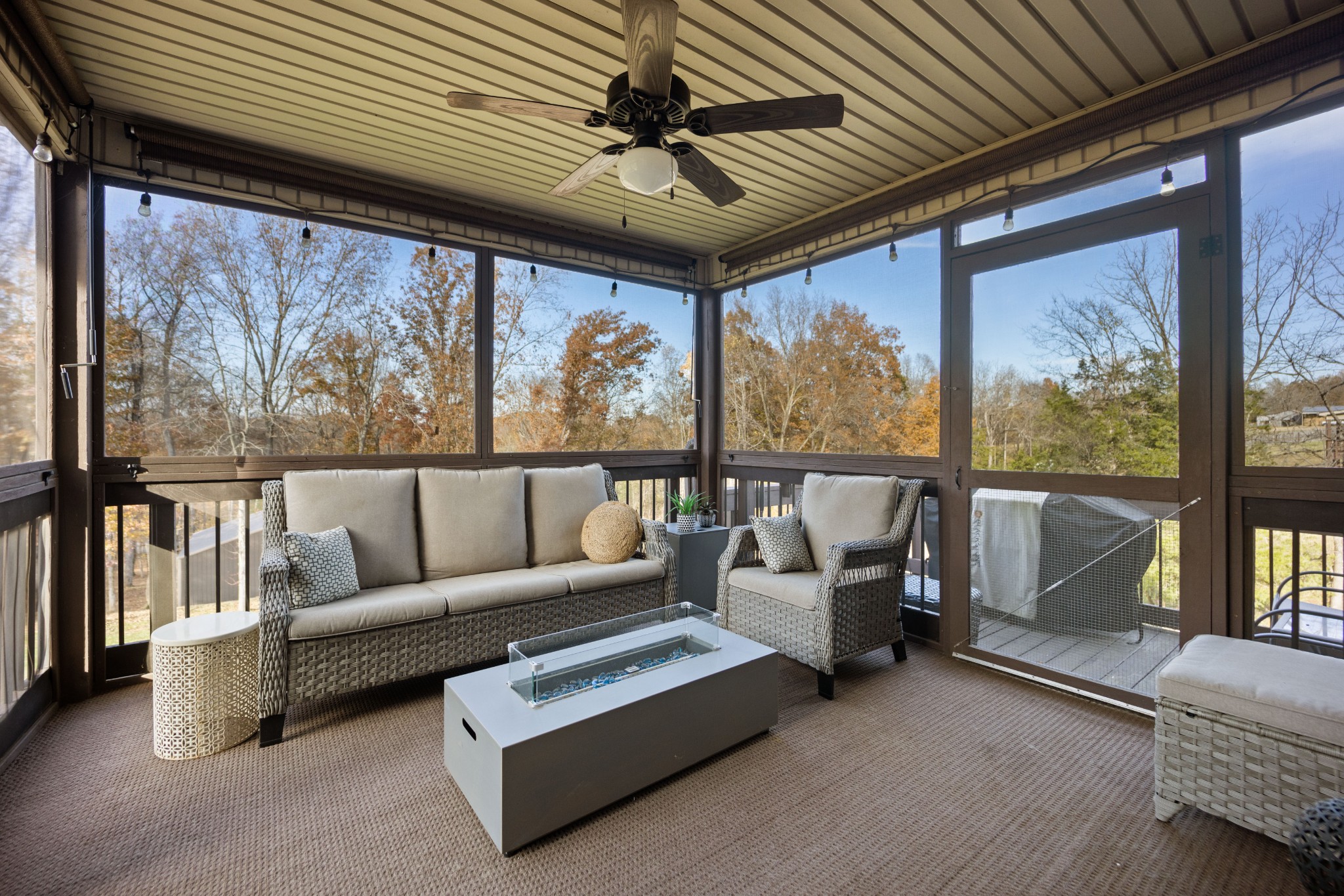 671 Salem Ridge Road Clarksville, TN 37040 - Photo 12 of 44 a living room with furniture and a large window
