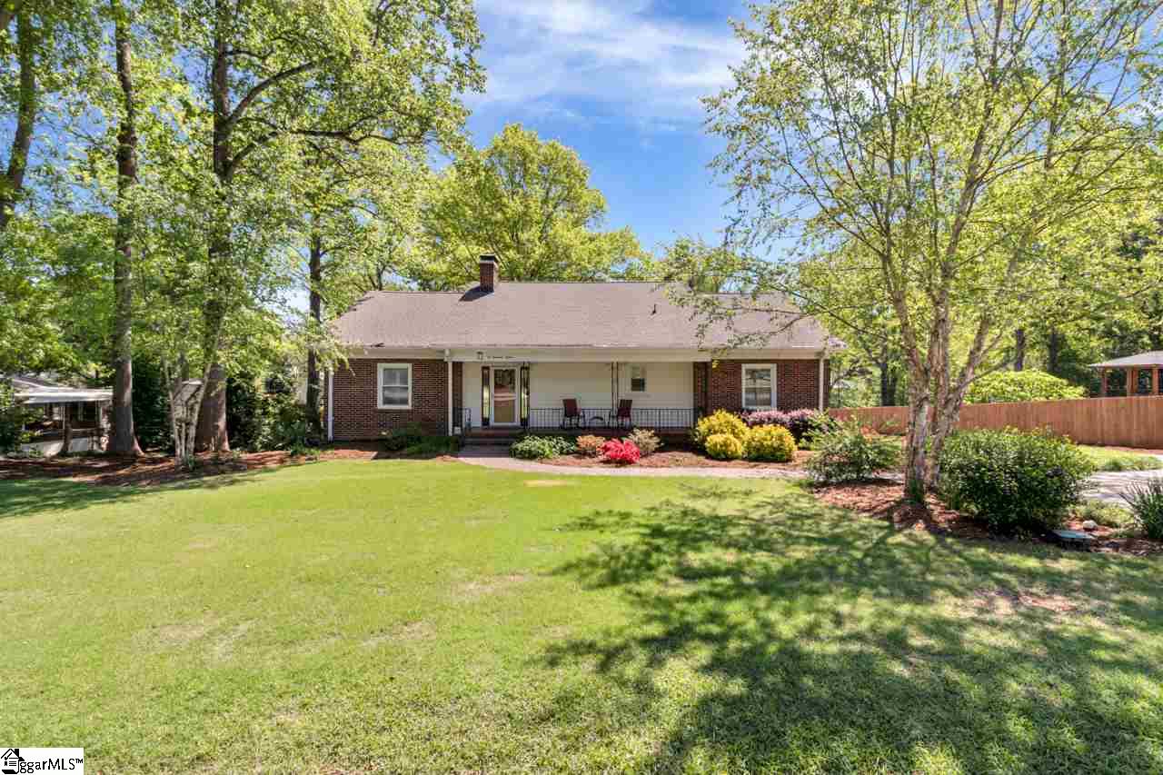 212 Midland Street Greenville, SC 29607 - Photo 1 of 30 Gallery Image 1