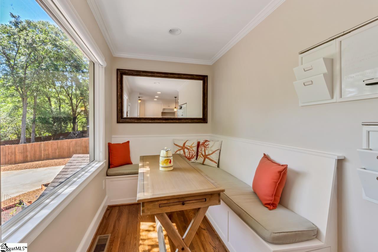212 Midland Street Greenville, SC 29607 - Photo 10 of 30 Gallery Image 10