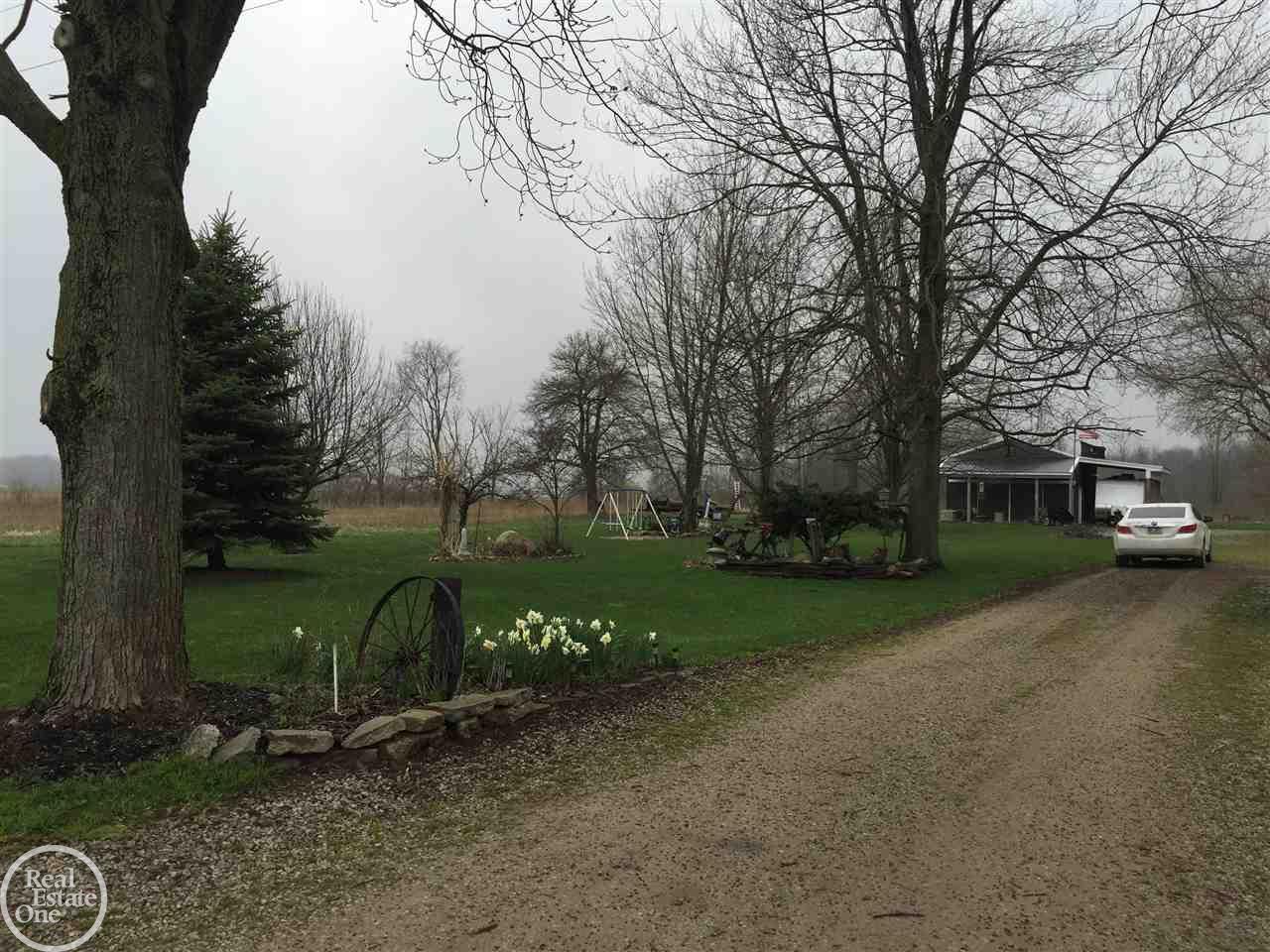 2897 Berville Road Allenton, MI 48002 - Photo 8 of 32