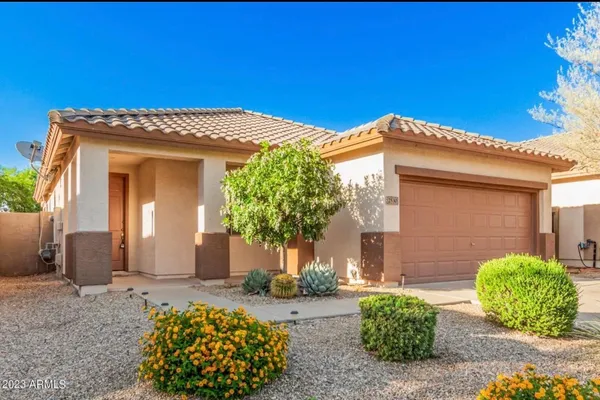 $2,200 | 2530 West Lewis And Clark Trail, Phoenix, AZ 85086