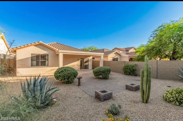 $2,200 | 2530 West Lewis And Clark Trail, Phoenix, AZ 85086