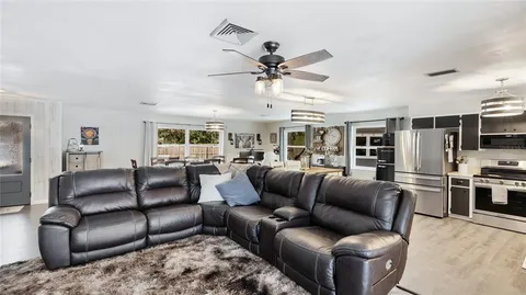 $599,500 | 3200 Spainwood Drive, Sarasota, FL 34233