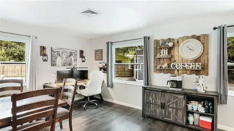 $599,500 | 3200 Spainwood Drive, Sarasota, FL 34233