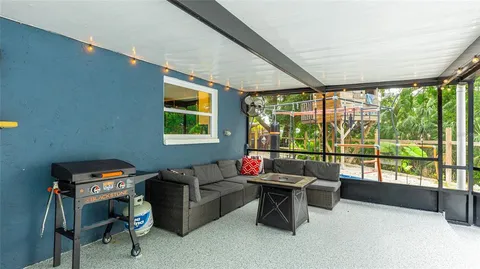 $599,500 | 3200 Spainwood Drive, Sarasota, FL 34233