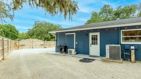 $599,500 | 3200 Spainwood Drive, Sarasota, FL 34232
