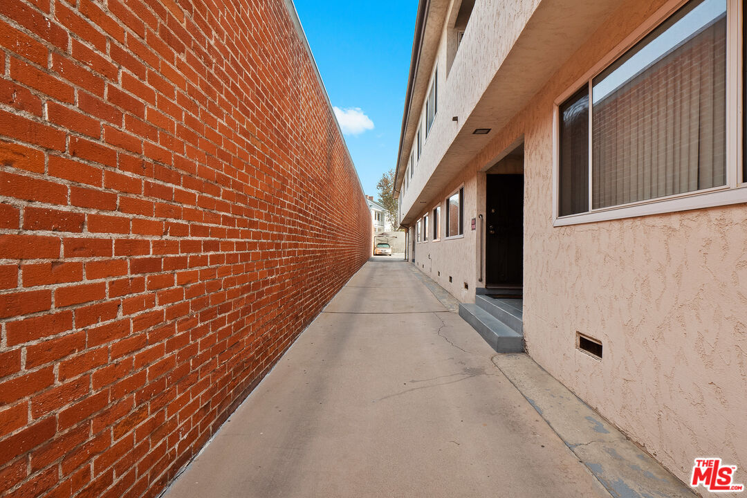 3934 Van Buren Place Culver City, CA 90232 - Photo 4 of 22 a view of a pathway