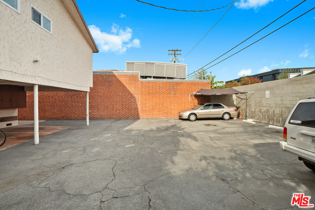 3934 Van Buren Place Culver City, CA 90232 - Photo 9 of 22 a car parked in parking garage
