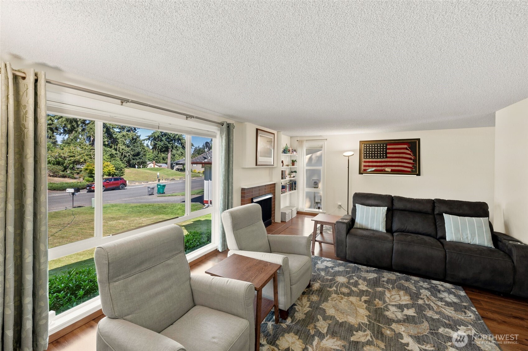 3657 Southwest 318th Street Federal Way, WA 98023 - Photo 3 of 26