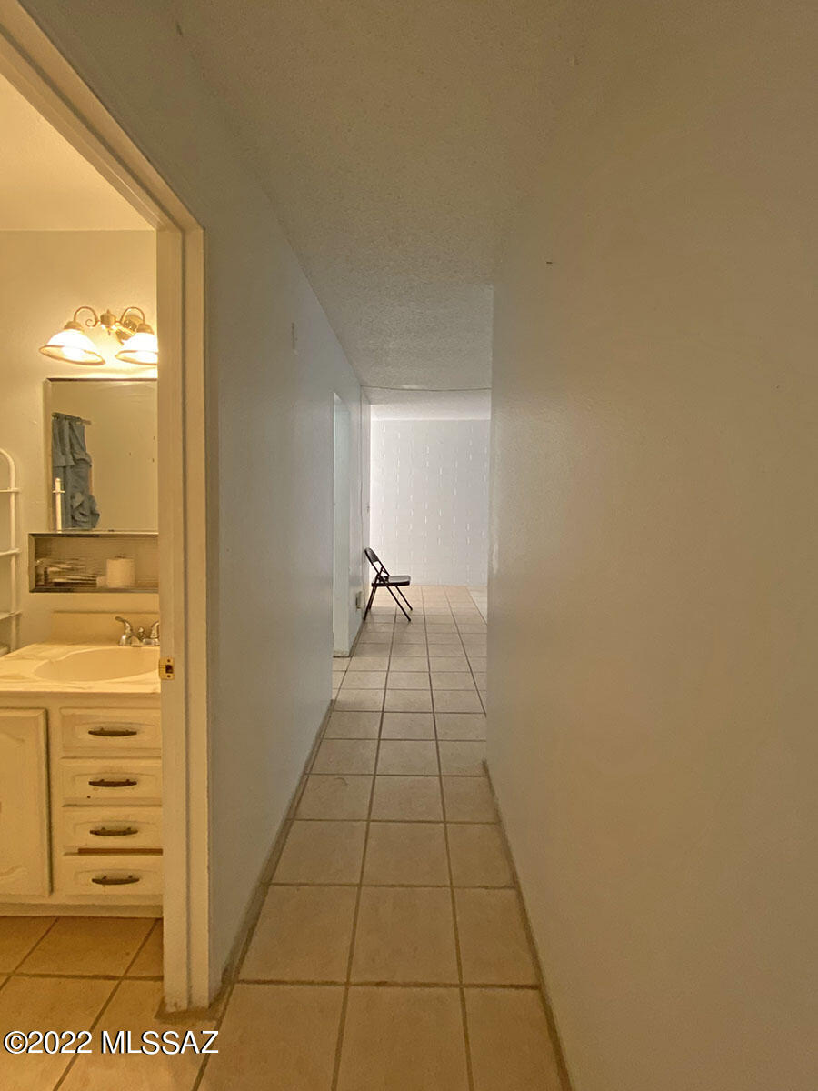 1755 South Jones Boulevard, Unit R108 Tucson, AZ 85713 - Photo 9 of 19