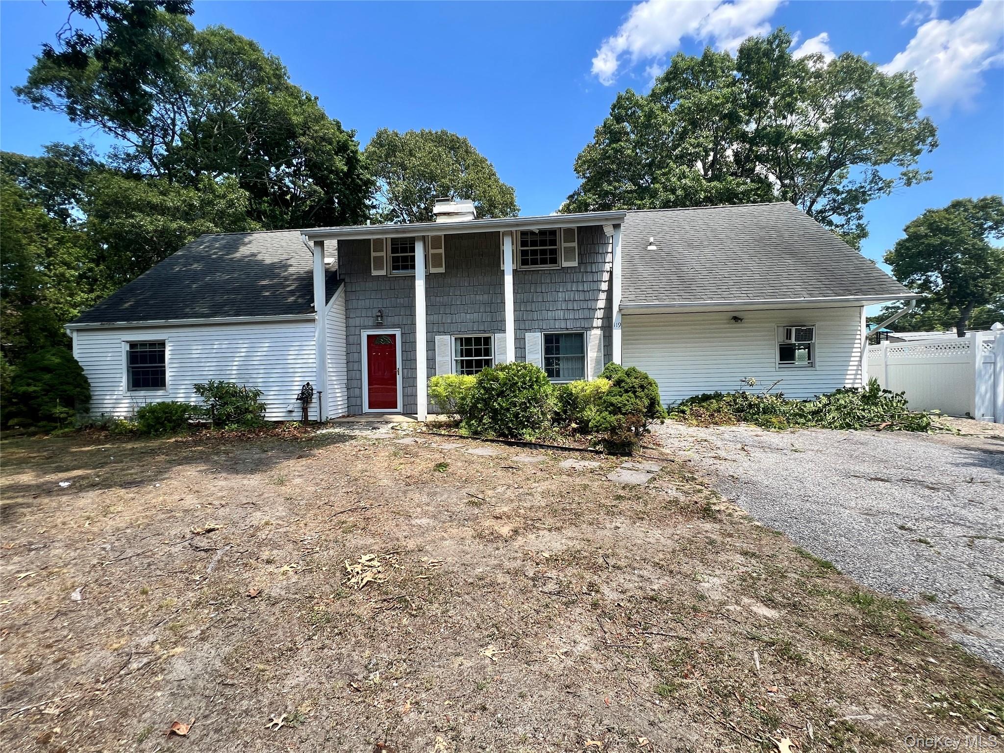 119 Holbrook Road Holbrook, NY 11741 - Photo 1 of 16