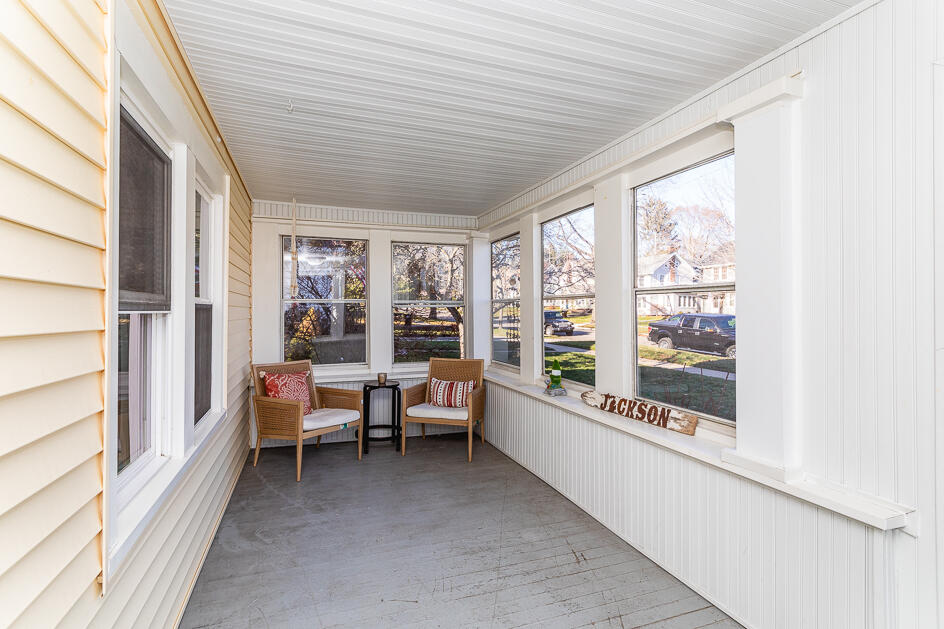 757 Crescent Road Jackson, MI 49203 - Photo 8 of 40 5R9A0050